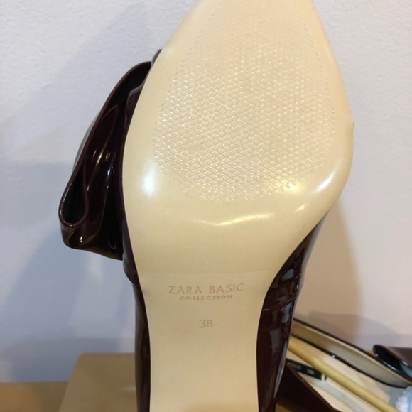 ZARA Faux Patent Court shoes with bow US 7.5 6.5 - Picture 6 of 6